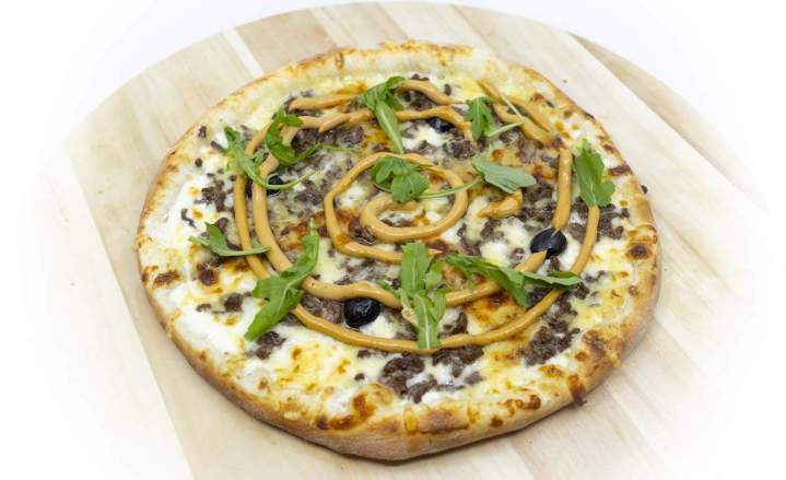 Pizza et boisson Vénissieux